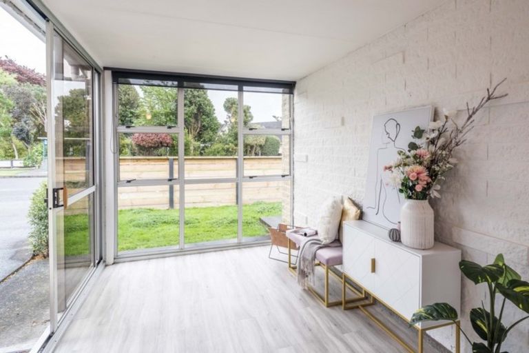 Photo of property in 60 Sylvan Avenue, Waikanae, 5036