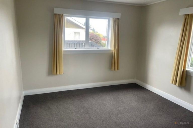 Photo of property in 8 Holmes Street, Waimate, 7924