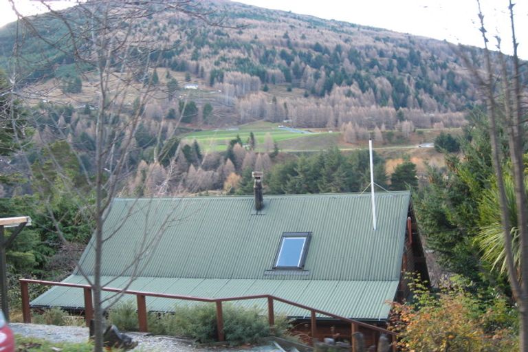 Photo of property in 40 Mcmillan Road, Arthurs Point, Queenstown, 9371