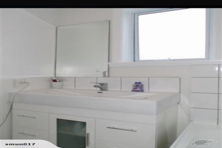 Photo of property in 106 Broderick Road, Johnsonville, Wellington, 6037