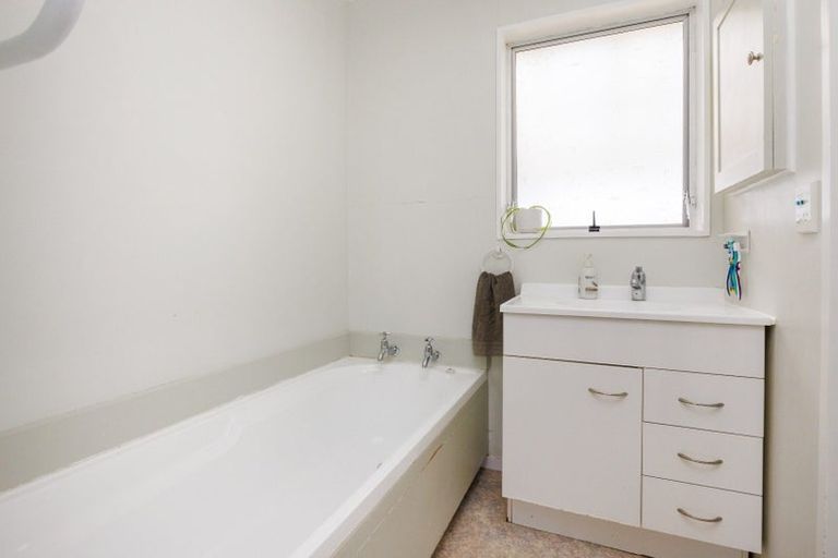 Photo of property in 8 Ashdown Crescent, Feilding, 4702