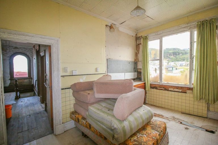 Photo of property in 12 Gore Street, Bluff, 9814