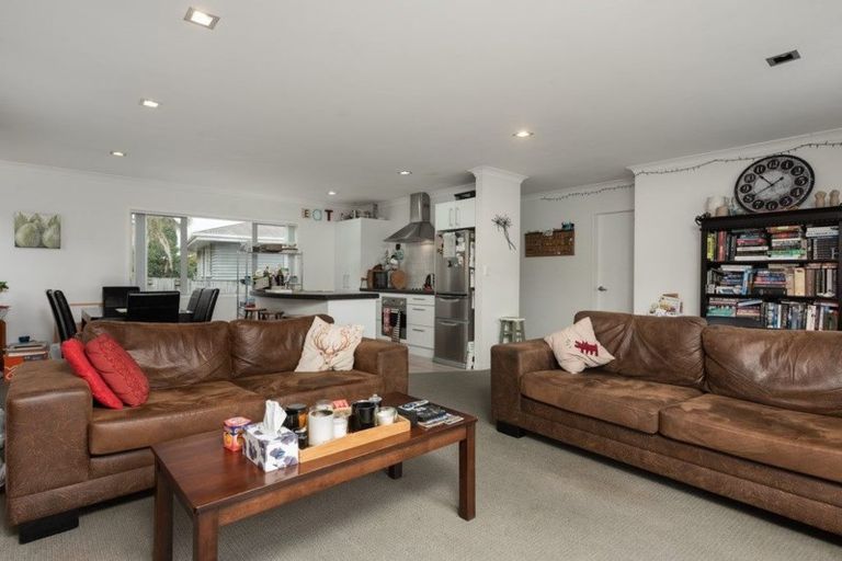 Photo of property in 24b Queen Road, Bellevue, Tauranga, 3110
