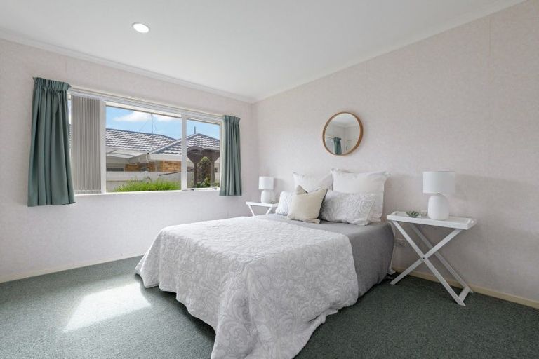 Photo of property in 482b Devonport Road, Tauranga South, Tauranga, 3112