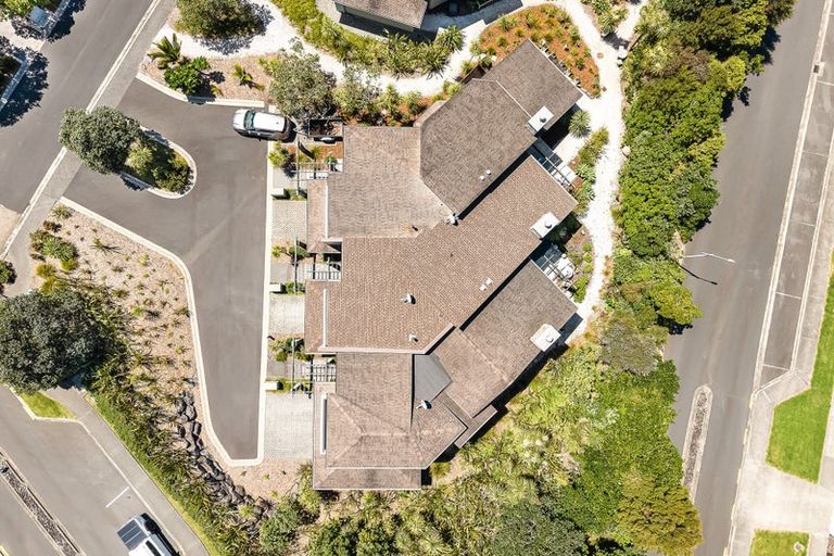 Photo of property in 6 Little Compton Mews, Snells Beach, 0920