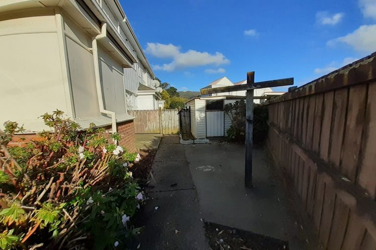 Photo of property in 98 Copeland Street, Epuni, Lower Hutt, 5011