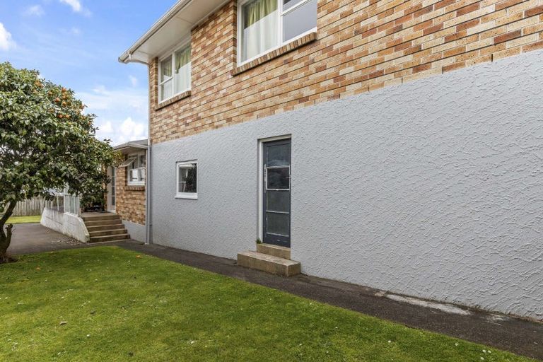 Photo of property in 115a Pendarves Street, New Plymouth, 4312