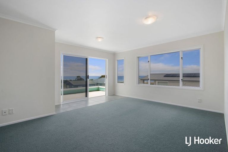Photo of property in 24 Leo Street, Waihi Beach, 3611