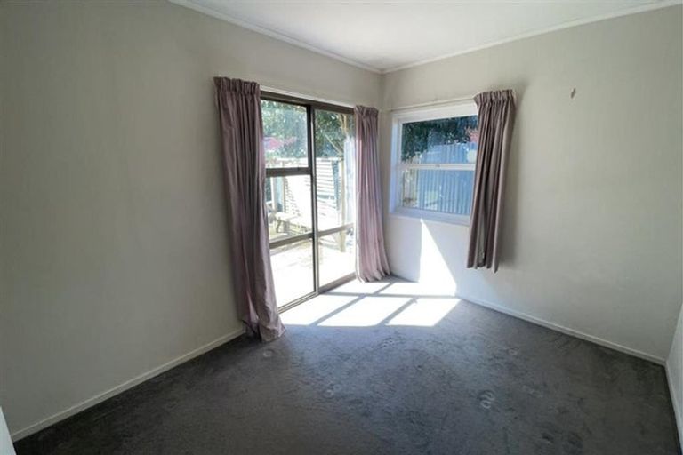 Photo of property in 19 Rosehill Drive, Rosehill, Papakura, 2113