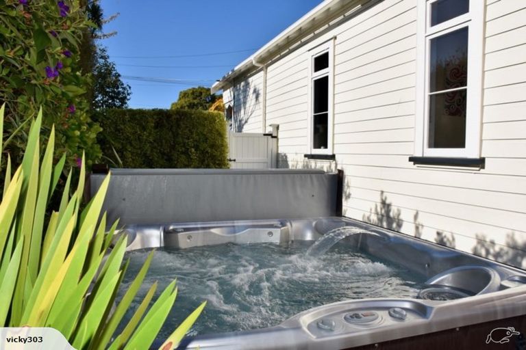Photo of property in 47 Pine Street, Mount Eden, Auckland, 1041