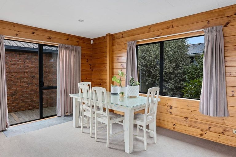 Photo of property in 270a Mairehau Road, Burwood, Christchurch, 8083