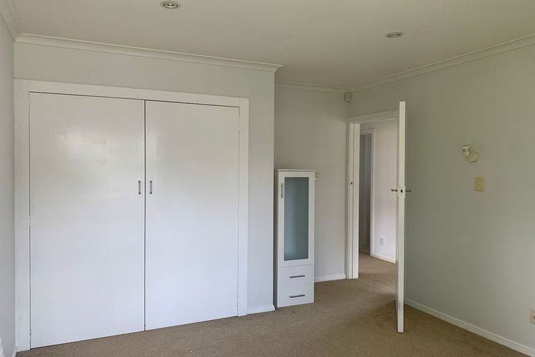 Photo of property in 1 Penwood Street, Russley, Christchurch, 8042