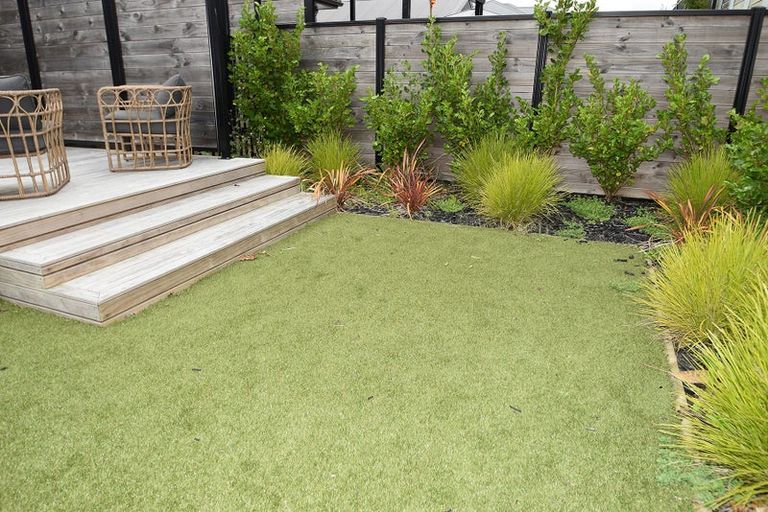 Photo of property in 23 Barrel Crescent, Swanson, Auckland, 0614