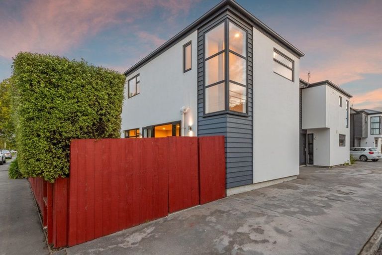 Photo of property in 70 Burke Street, Addington, Christchurch, 8024