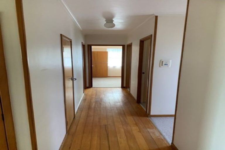 Photo of property in 58 Cardiff Road, Pakuranga, Auckland, 2010