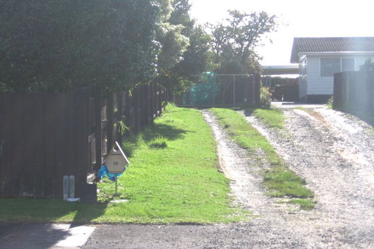 Photo of property in 15 Starling Place, Ranui, Auckland, 0612