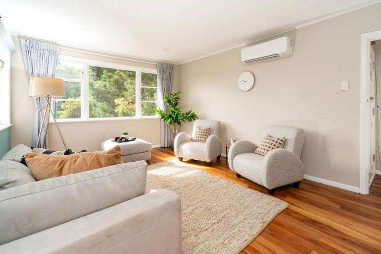 Photo of property in 51 Middleton Road, Johnsonville, Wellington, 6037