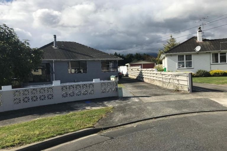 Photo of property in 9 Carroll Grove, Trentham, Upper Hutt, 5018