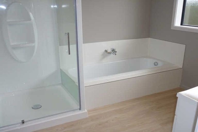 Photo of property in 11 Kahuraki Drive, Pegasus, 7612