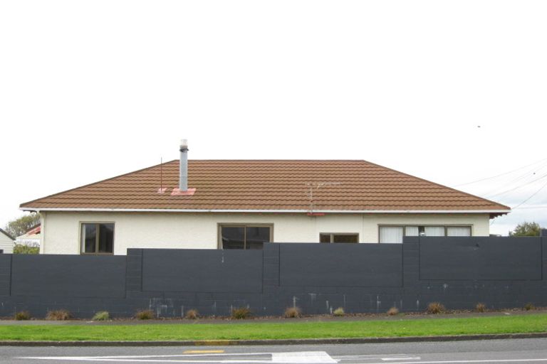 Photo of property in 63 Fitzroy Road, Fitzroy, New Plymouth, 4312