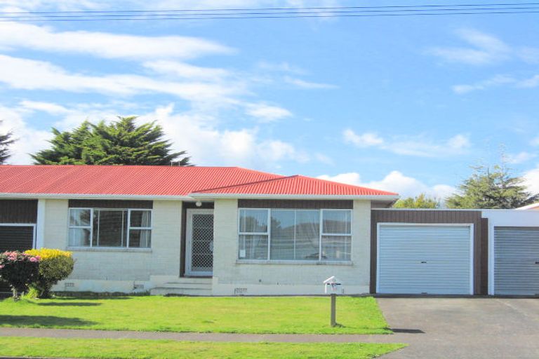 Photo of property in 14 Parker Avenue, Levin, 5510