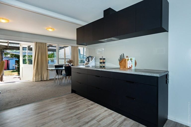 Photo of property in 67 Rowses Road, Aranui, Christchurch, 8061