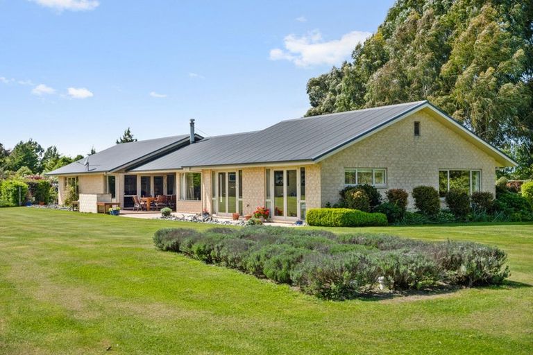 Photo of property in 30 Macdonalds Lane, Waikuku, Rangiora, 7473