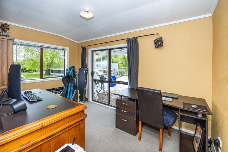 Photo of property in 1980 Kakaramea Road, Ngahinapouri, Hamilton, 3290