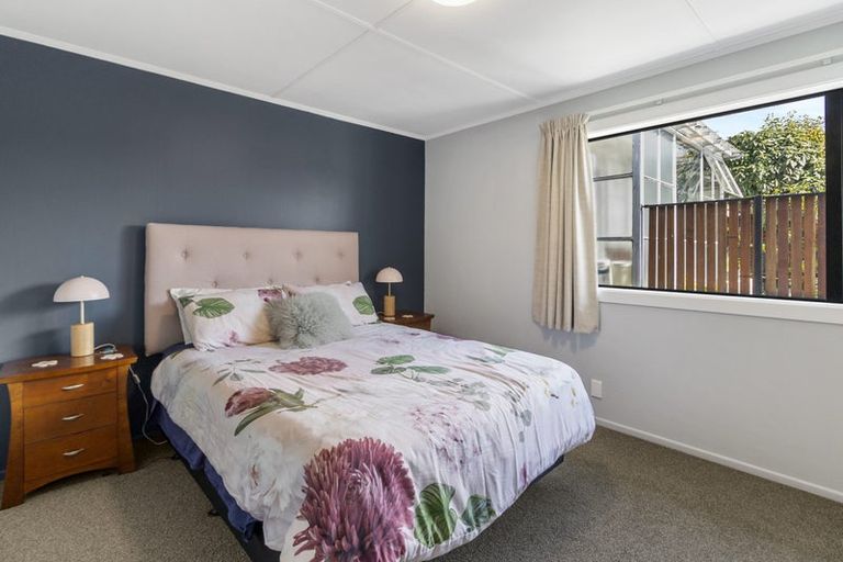 Photo of property in 1-2/8a Douglas Street, Highfield, Timaru, 7910