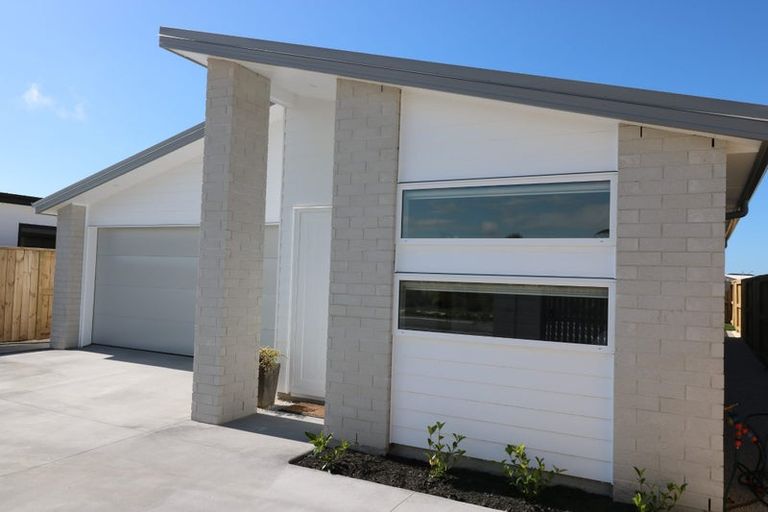 Photo of property in 269 Te Okuroa Drive, Papamoa, 3118