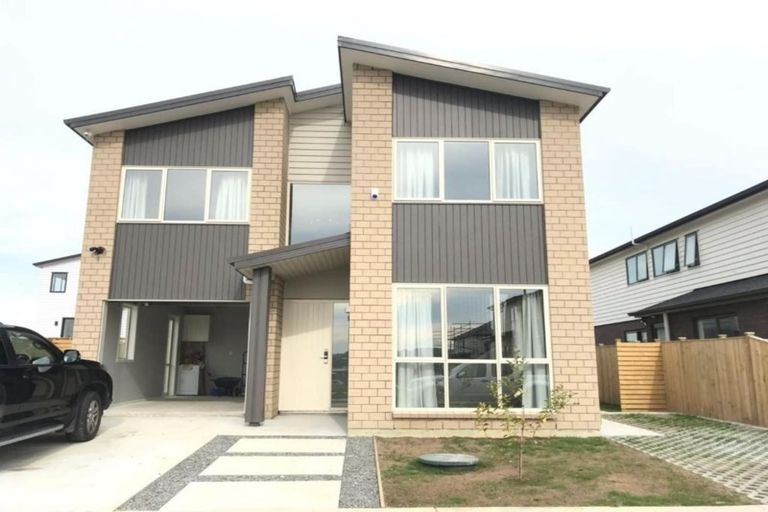 Photo of property in 13 Kota Lane, Hobsonville, Auckland, 0616