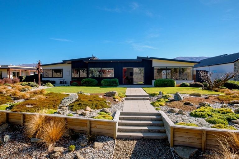 Photo of property in 6 Mitchell Place, Cromwell, 9310