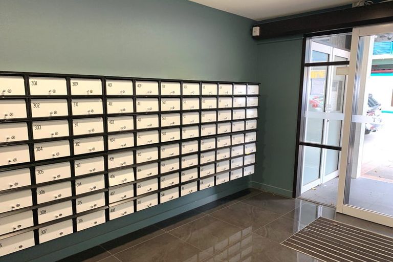 Photo of property in Aitken Street Apartments, 709/5 Aitken Street, Thorndon, Wellington, 6011