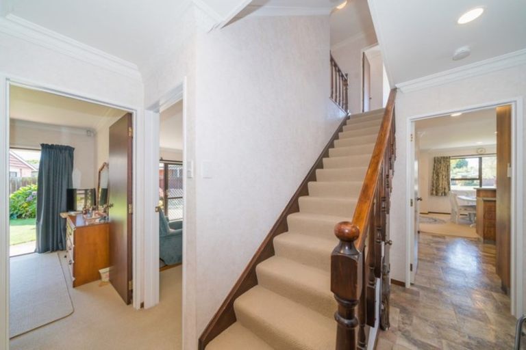 Photo of property in 21 Akaroa Avenue, Awapuni, Palmerston North, 4412