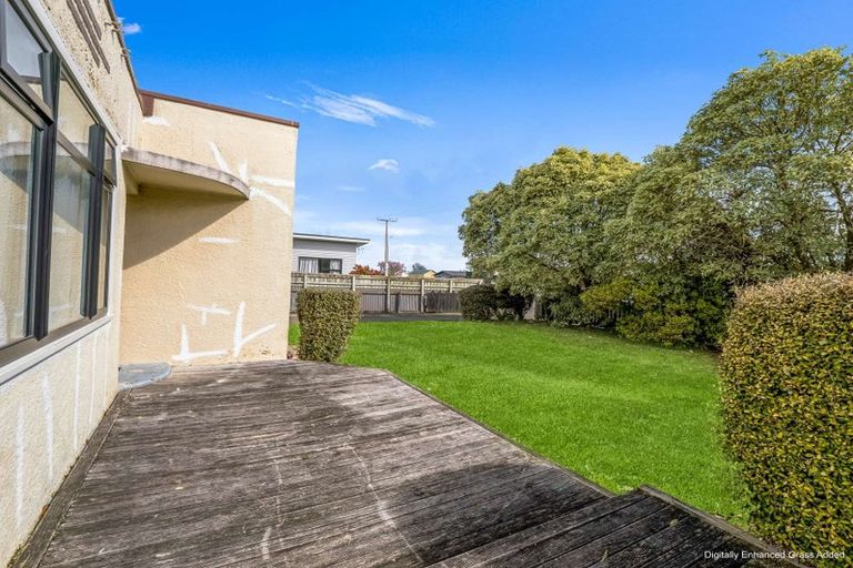 Photo of property in 40 Thyra Street, Dannevirke, 4930