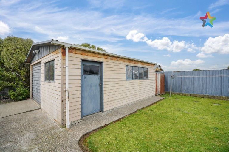 Photo of property in 22 Avon Place, Clifton, Invercargill, 9812