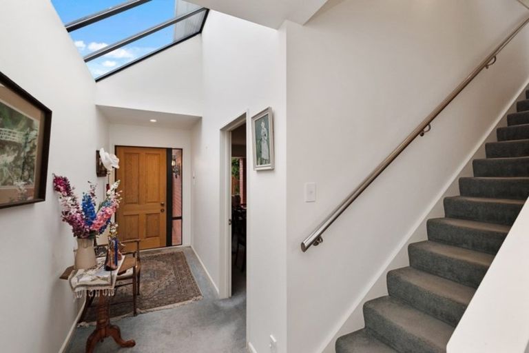 Photo of property in 16a Greers Road, Ilam, Christchurch, 8041