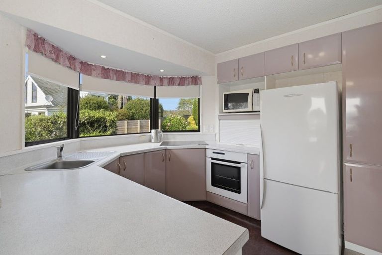 Photo of property in 2 Lindoch Avenue, Te Puna, Tauranga, 3174
