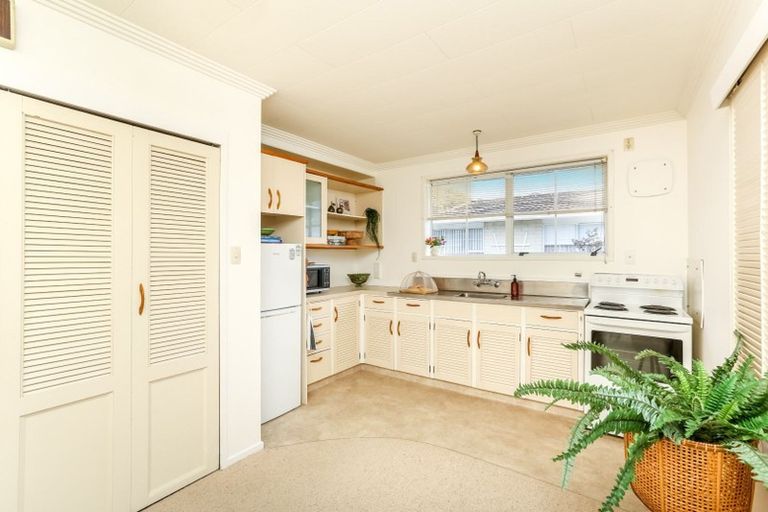 Photo of property in 38b Rimu Street, Strandon, New Plymouth, 4312