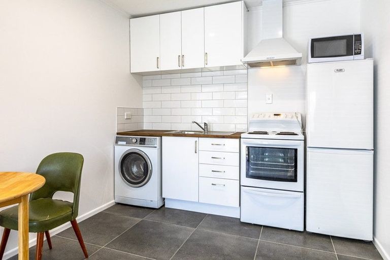 Photo of property in 11/335 Kennedy Road, Pirimai, Napier, 4112