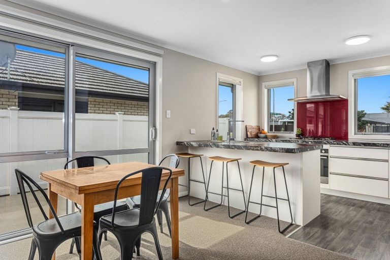 Photo of property in 15 Kakariki Drive, Coastlands, Whakatane, 3120