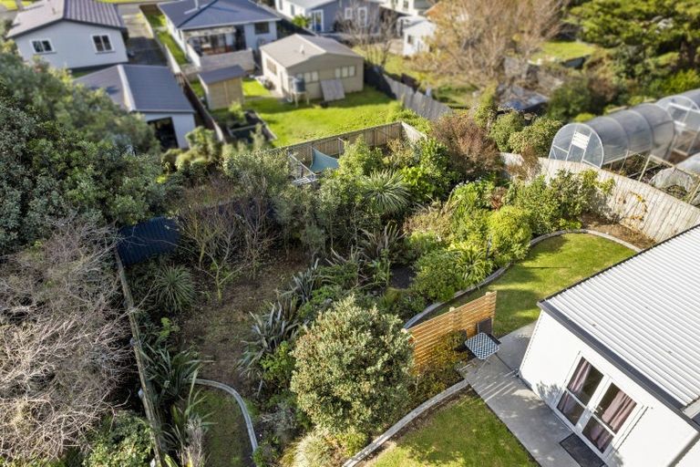 Photo of property in 98 Matai Street, Castlecliff, Whanganui, 4501