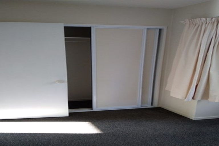 Photo of property in 1/4 Solway Avenue, Ilam, Christchurch, 8041