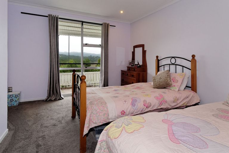 Photo of property in 43 Shetland Street, Glen Eden, Auckland, 0602