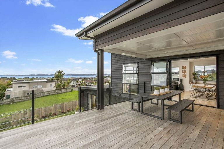 Photo of property in 11 Thistle Close, Beachlands, Auckland, 2018