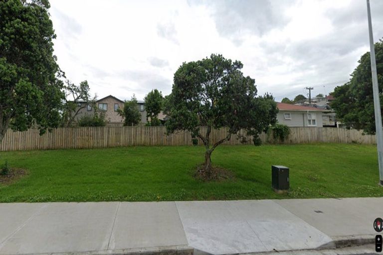 Photo of property in 85 Vodanovich Road, Te Atatu South, Auckland, 0610