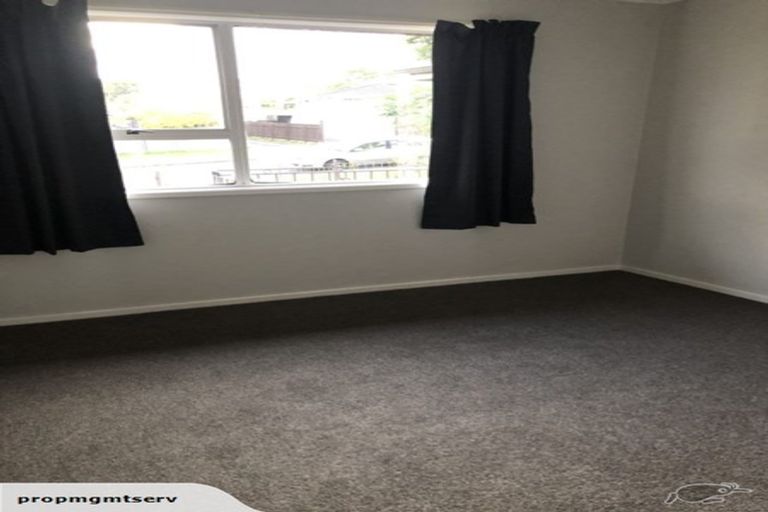 Photo of property in 18 Newham Place, Henderson, Auckland, 0612