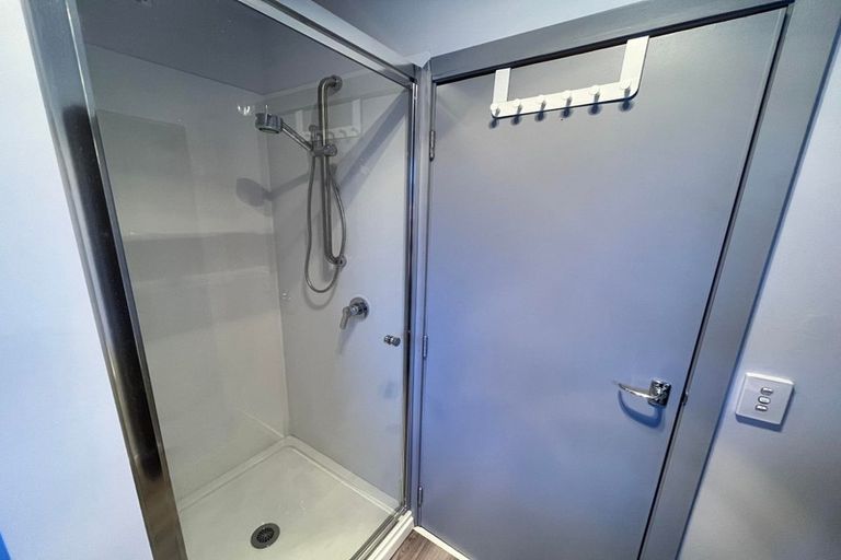 Photo of property in 182a Bowhill Road, New Brighton, Christchurch, 8083