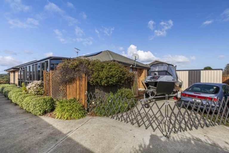 Photo of property in 13 Meachen Terrace, Waiuku, 2123