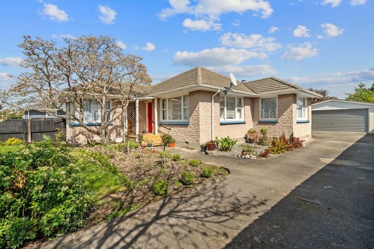 Photo of property in 121 Marshland Road, Shirley, Christchurch, 8061